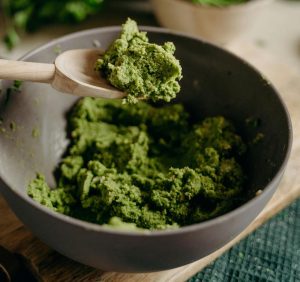 come preparare il pesto con i semi di zucca - Riciblog