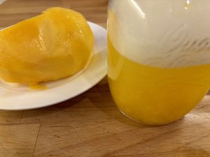 Shampo con la polpa e la buccia del mango - Riciblog